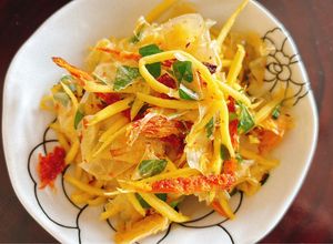 Hình của món Bánh tráng trộn chay.