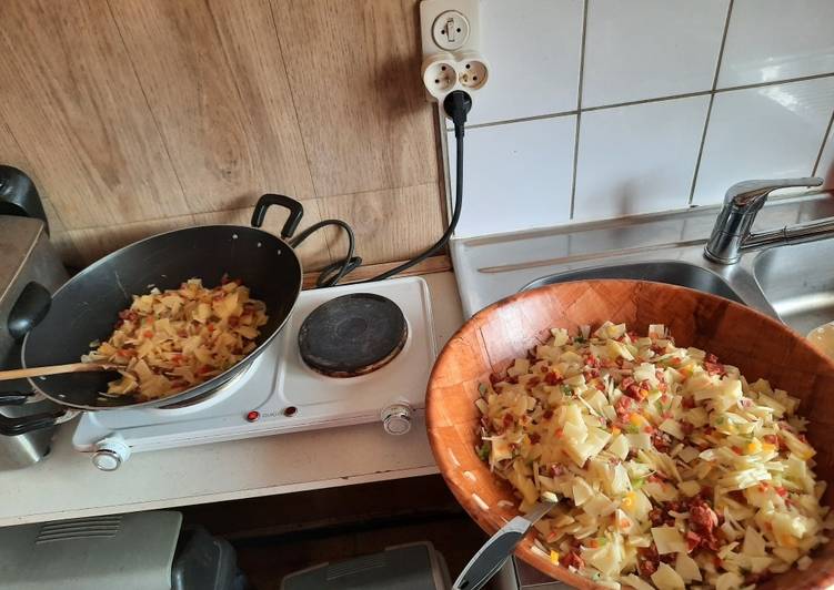 Créer des étapes La véritable Tortilla Espagnole parfait