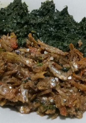A picture of Fried omena.