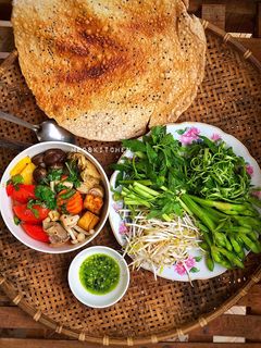 Hình của món Bún Thái Chay (Lẩu Thái Chay).