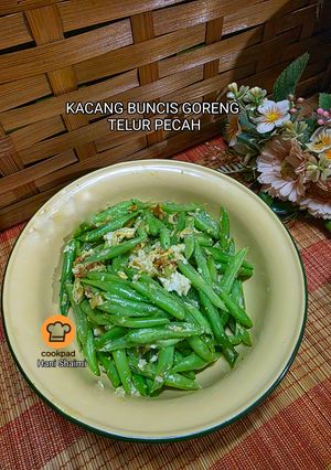 Gambar 26:4:26 - Kacang buncis goreng telur pecah