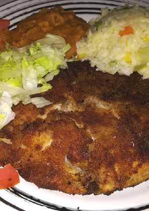 Una foto de Filete de Tilapia Empanizado