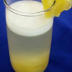 A picture of Pineapple Coconut lemonade.