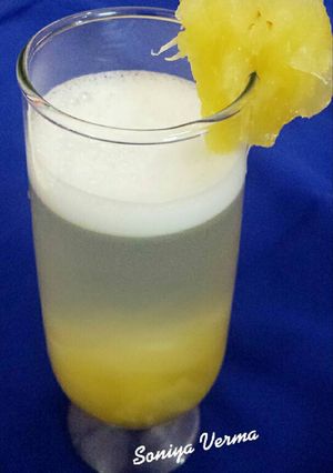 A picture of Pineapple Coconut lemonade.