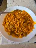 Fideos guisado con atún fresco