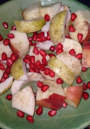 A picture of Fruit Chaat.