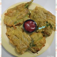 A picture of Palak pakoray.