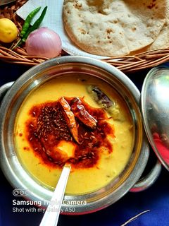 लौकी पिठला महाराष्ट्रीयन कढ़ी रेसिपी मुख्य फोटो