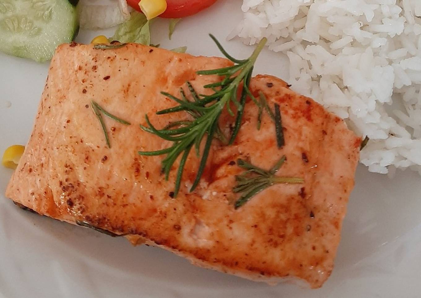 Salmón al romero