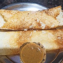 A picture of Plain rava dosa.
