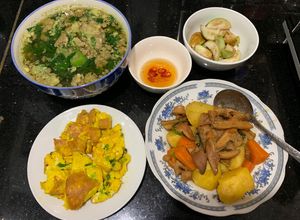 Hình của món Dạ dày heo kho nước dừa + củ quả.