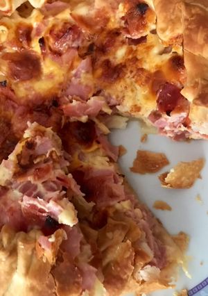 Una foto de Tarta de jamón y queso