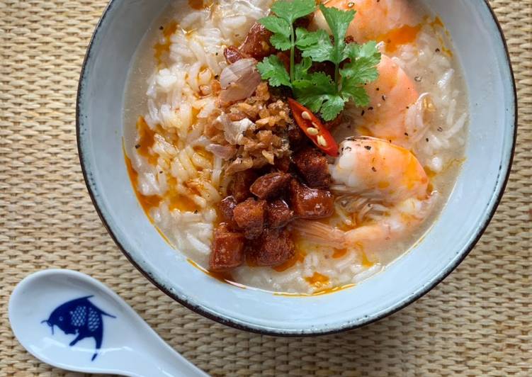 Recipe of Super Quick Homemade Thai-Spanish rice congee (Chorizo and prawns rice soup)