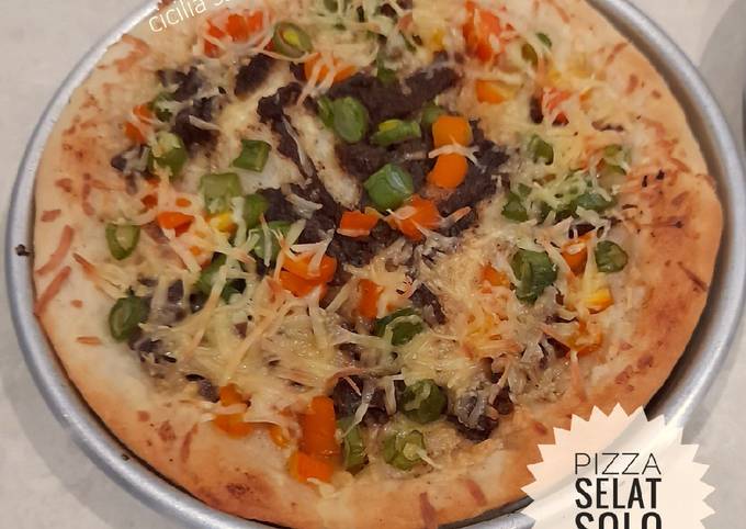 Resep: Pizza (Topping Sisa Daging Selat Solo) Ekonomis Untuk Jualan