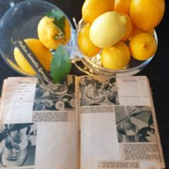 A picture of Lemon Curd.