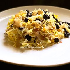 A picture of Berry Pulao.