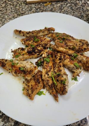 A picture of Garlic Fried Chicken.