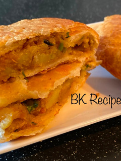 Aloo Kachori செய்முறை முக்கிய புகைப்படம்
