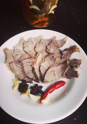 Hình của món Bắp Bò Ngâm Mắm Đường.