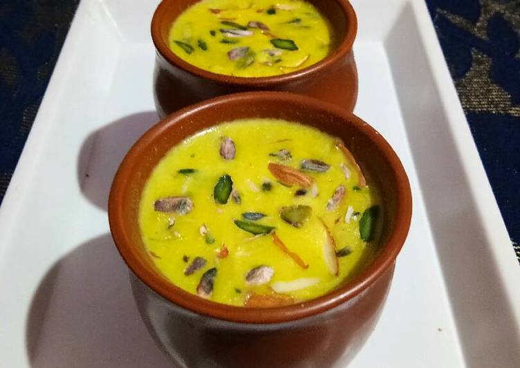 How to Make Award-winning Thandai