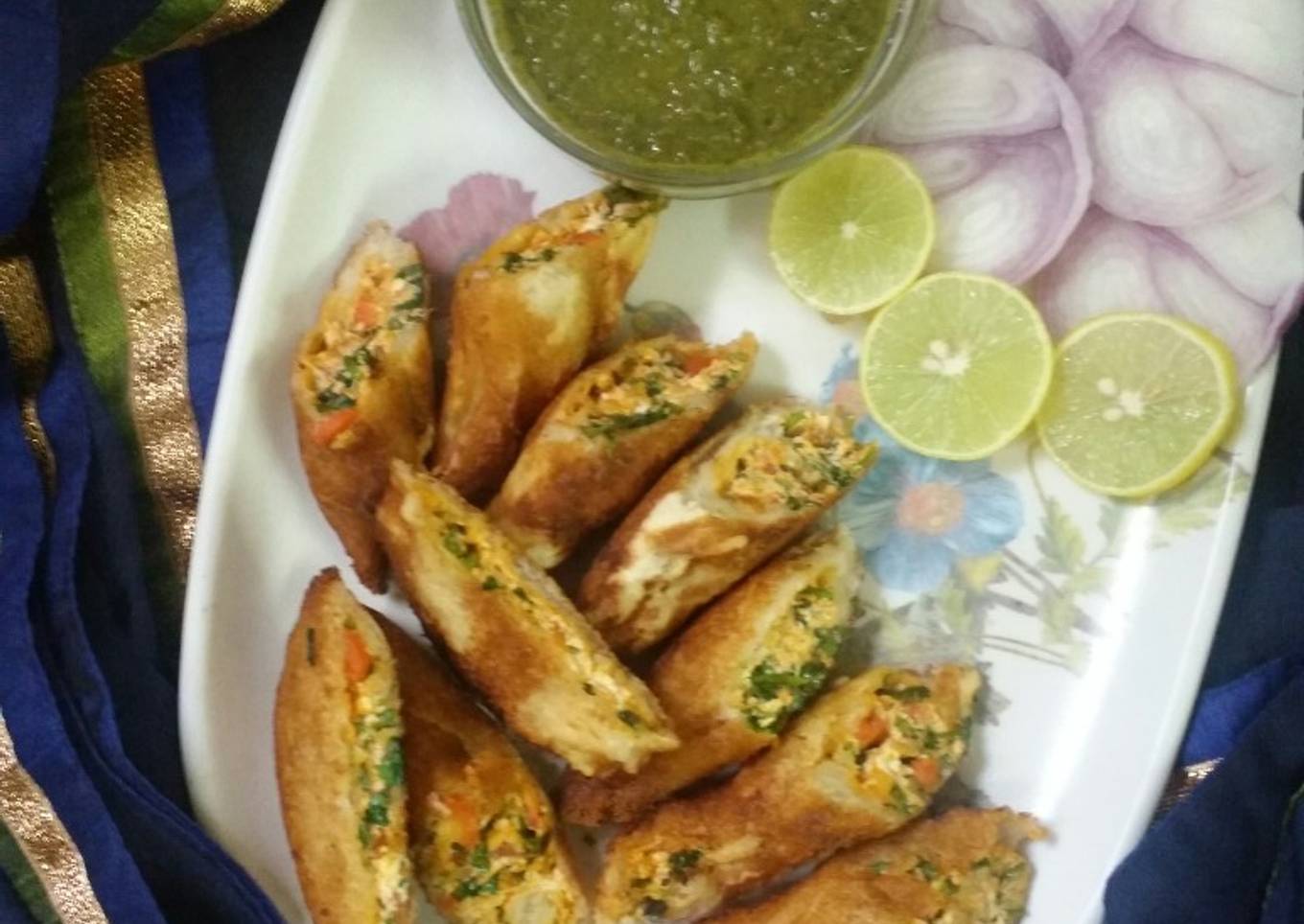 Dahi ke kabab or roll