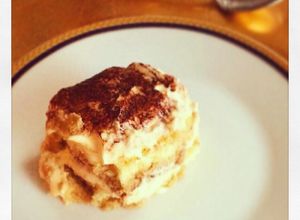 Una foto de Tiramisú con queso mascarpone