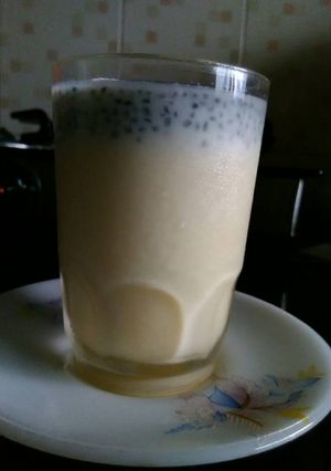 A picture of Milk sharbat (Paal sharbat).