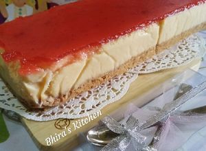 Resep roti strawberry rumahan enak dan mudah - Cookpad