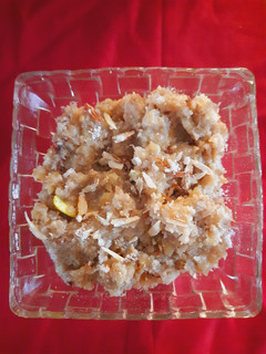 કેળા નો હલવો (Banana Halwa Recipe In Gujarati) રેસીપી મુખ્ય ફોટો