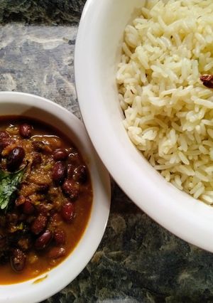 পাঞ্জাবী স্টাইল রাজমা মসলা(Punjabi style rajma masala recipe in Bengali) রেসিপির প্রধান ছবি