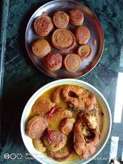 বেসন এর বড়া দিয়ে রুই মাছের টক(besaner bora diye rui macher tok recipe in Bengali) রেসিপির প্রধান ছবি