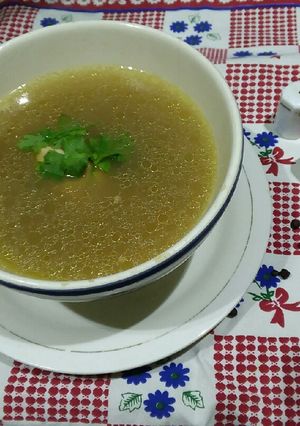 A picture of Chicken yakhani.