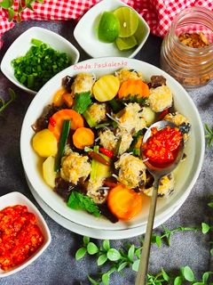 Foto resep Sop Bakso Rambutan (Lohoa)