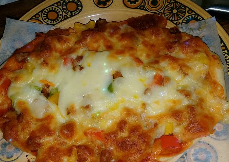 Recipe of Ultimate Sosage pizza