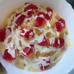 A picture of Custurd fruit truffle.