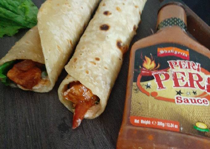 Peri peri chicken rolls