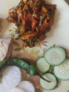 વાલોળ પાપડી નું શાક (Valor Papadi Shak Recipe In Gujarati) રેસીપી મુખ્ય ફોટો