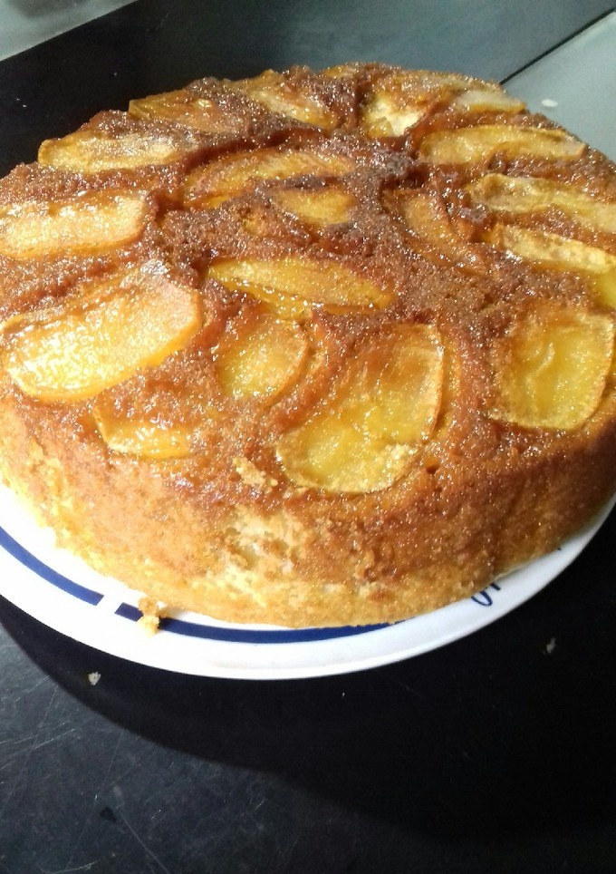 Una foto de Tarta de manzana invertida