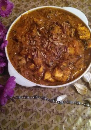 A picture of Lasooni paneer.