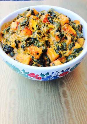 A picture of Saag Paneer.