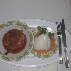 Agidi and fish stew A picture of Agidi and fish stew.