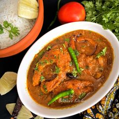 A picture of Fish In Tomato Gravy - Bong Style.
