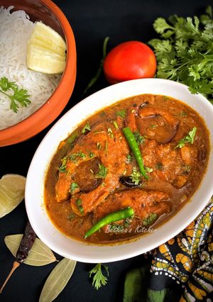 A picture of Fish In Tomato Gravy - Bong Style.