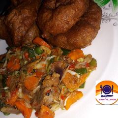 A picture of Funkaso and vegetable soup.