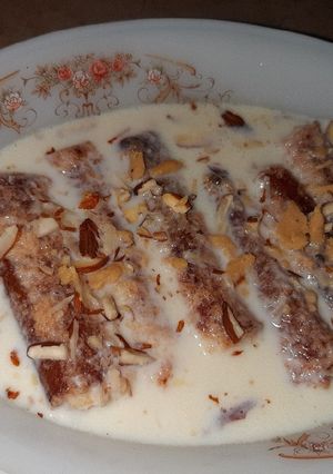 A picture of Shahi tukray roll ups.