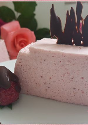 Una foto de Tarta fría de fresas