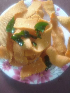 A picture of Ribbon Pakoda.