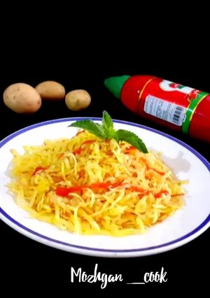عکسی از دستور چیپس سیب زمینی رنده شده