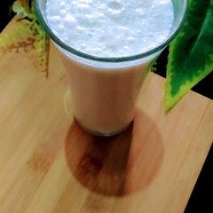 Banana and dates shake A picture of Banana and dates shake.