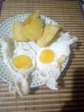 Boiled Yuca with Fried Eggs